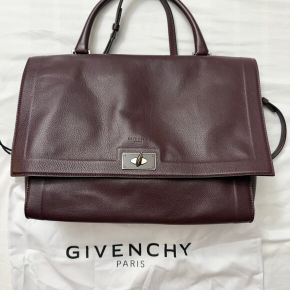 Beautiful Givenchy Shark Bag - Picture 1 of 14